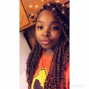 Meet your Posher, Aja